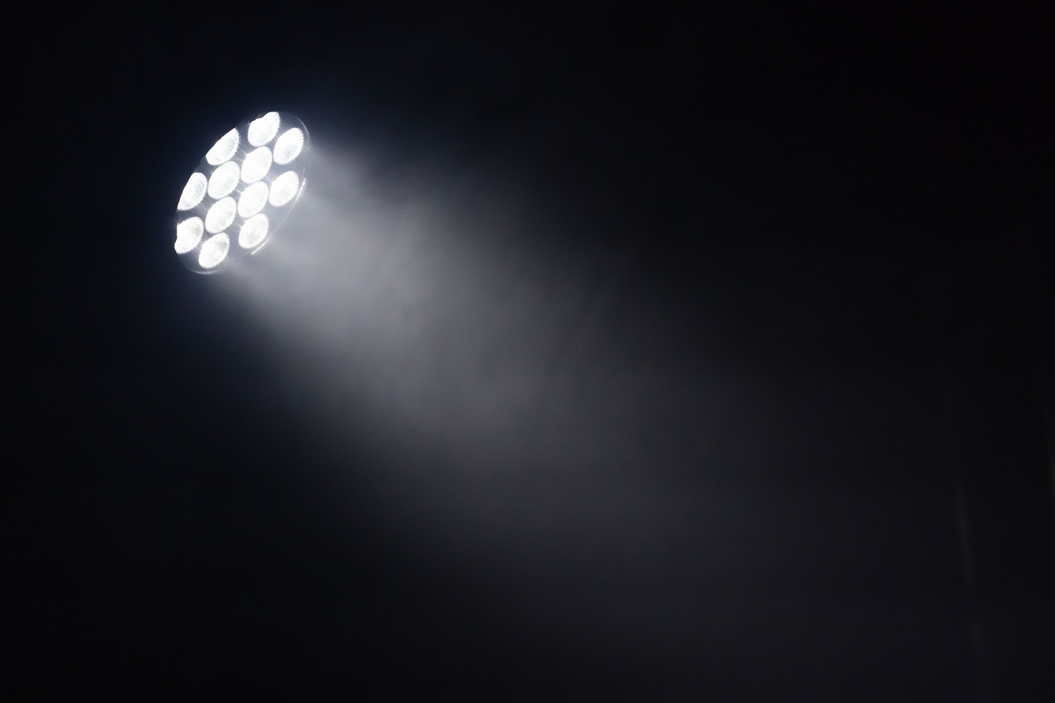 Event Lighting PAR12X12W parcan white effect