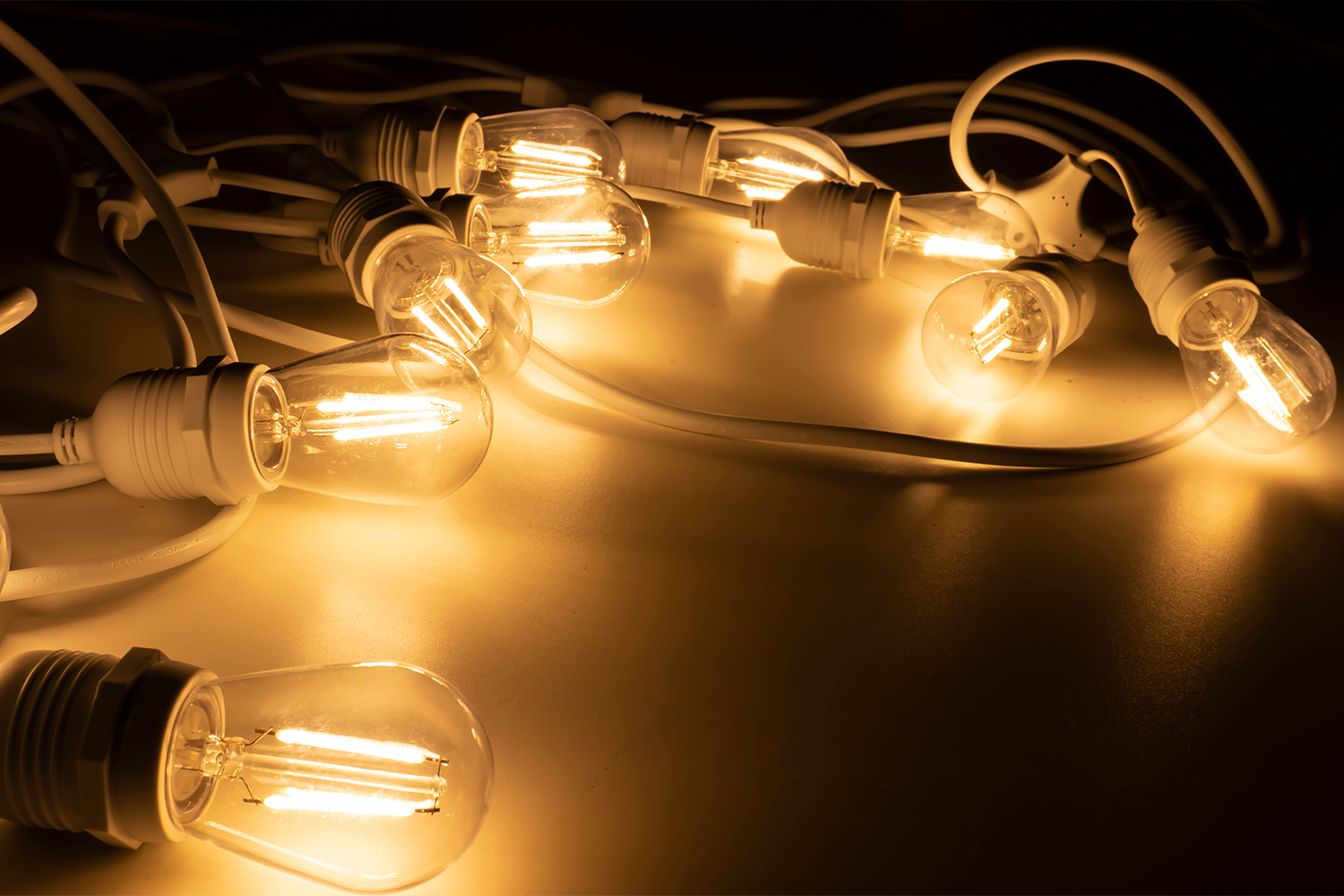 FES10WH - Festoon String White front view