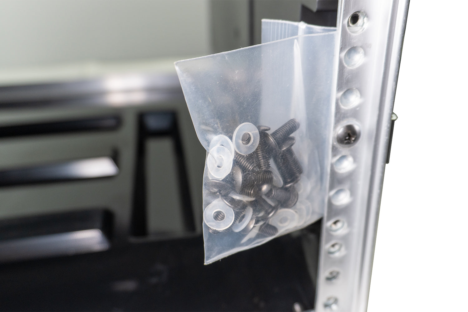 Event Lighting RACKA4RU 4RU ABS rack case screws